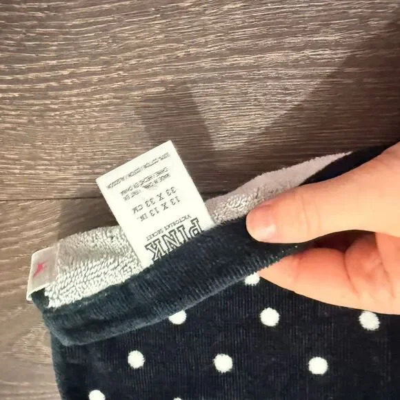 Victoria’s Secret Pink Black White Polka Dot Washcloth Towel Rare Y2K 2000s - Picture 2 of 2